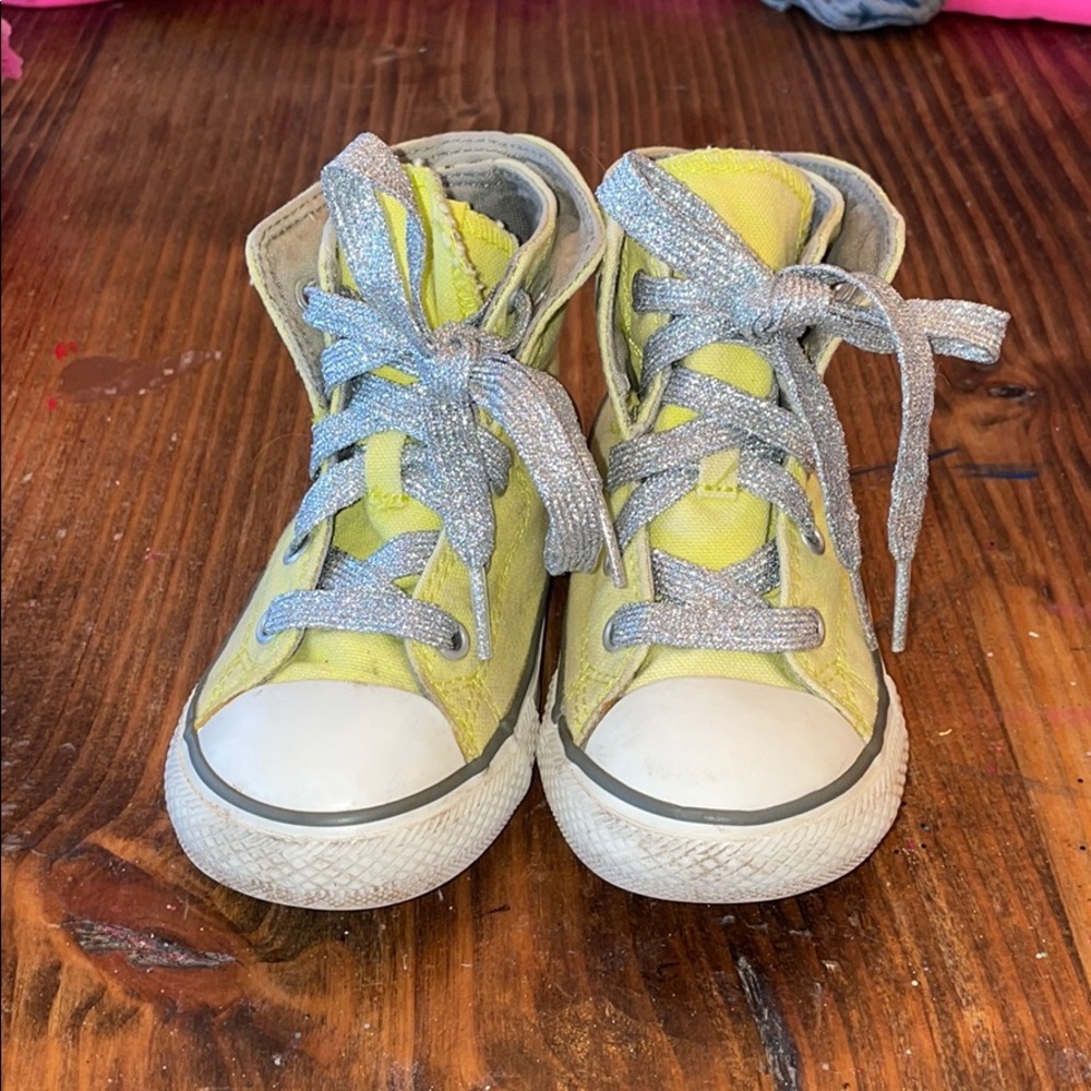 toddler converse